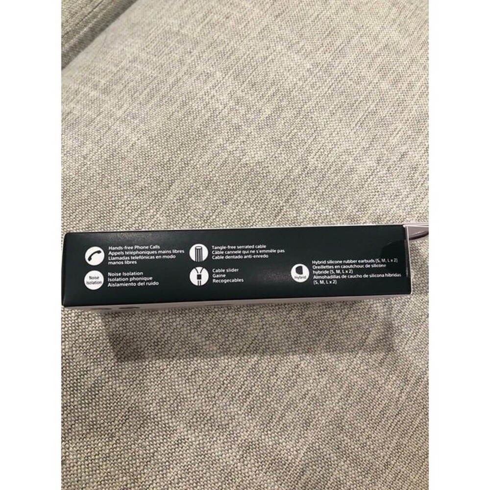 Sony wired earbuds - Picture 2 of 3